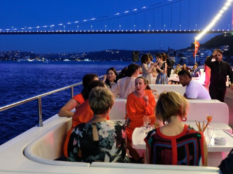Bosphorus Dinner Cruise (SIC)